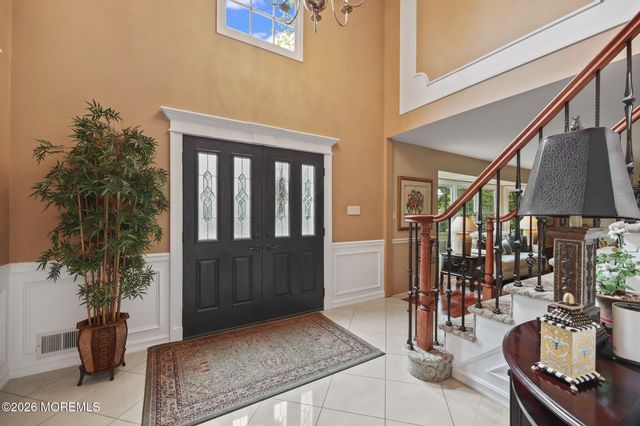 6 Robbie Court, Morganville, NJ 07751
