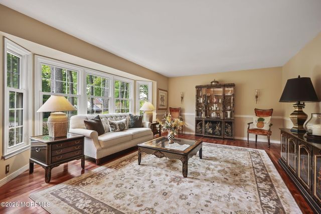 6 Robbie Court, Morganville, NJ 07751