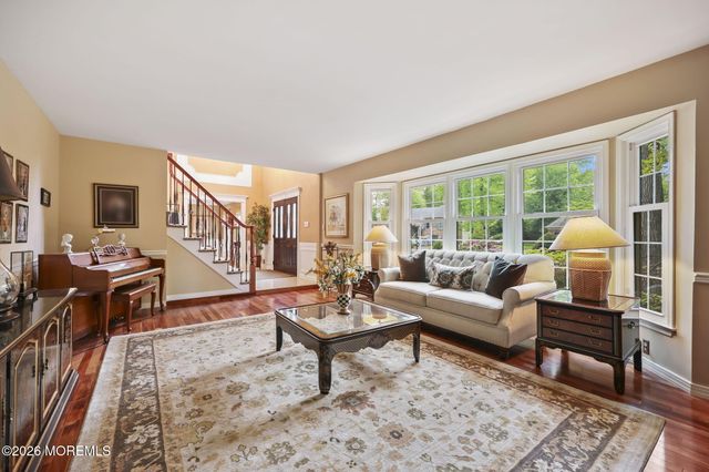 6 Robbie Court, Morganville, NJ 07751