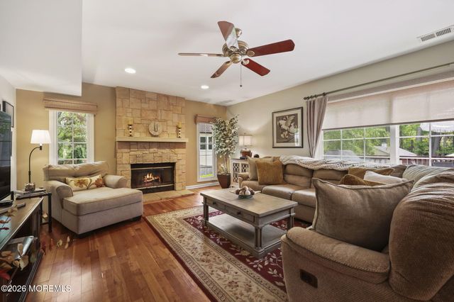 6 Robbie Court, Morganville, NJ 07751