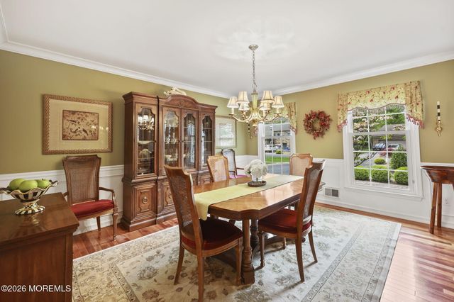 6 Robbie Court, Morganville, NJ 07751