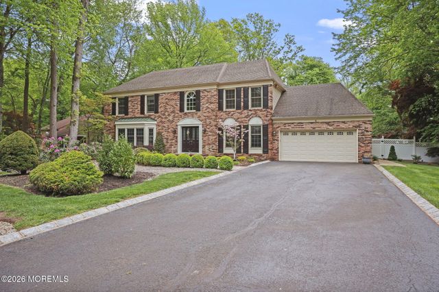6 Robbie Court, Morganville, NJ 07751