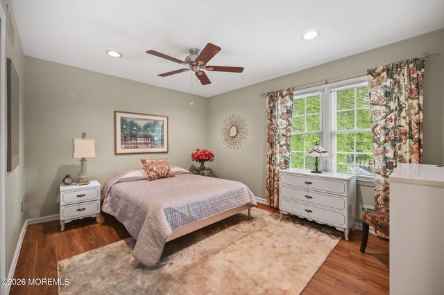 6 Robbie Court, Morganville, NJ 07751