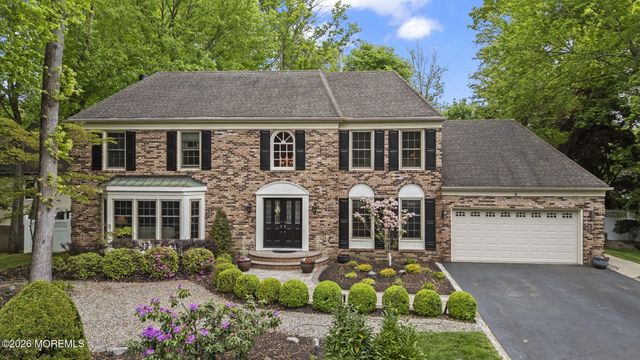 6 Robbie Court, Morganville, NJ 07751
