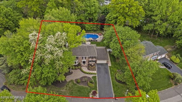6 Robbie Court, Morganville, NJ 07751