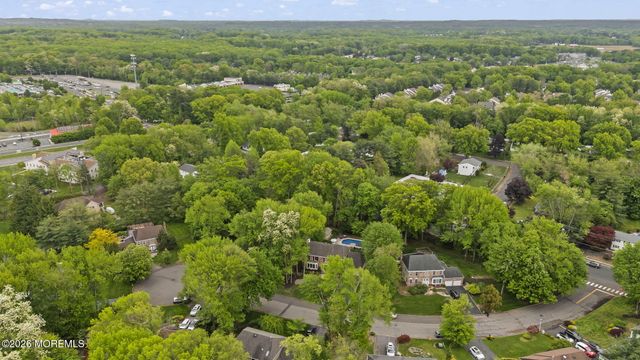 6 Robbie Court, Morganville, NJ 07751