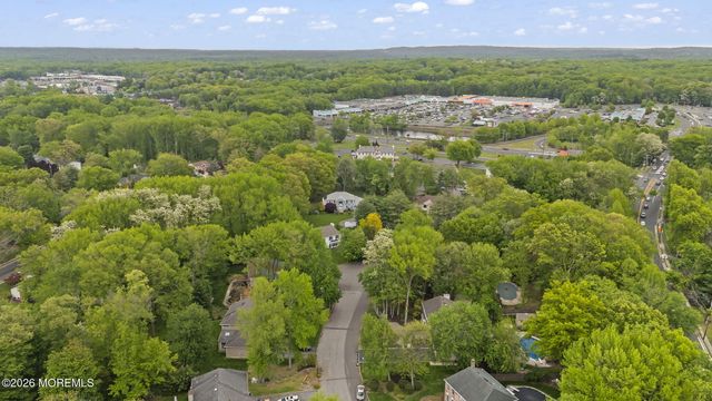 6 Robbie Court, Morganville, NJ 07751