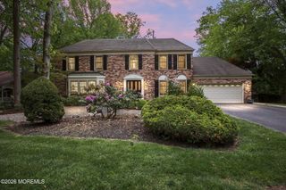 6 Robbie Court, Morganville, NJ 07751