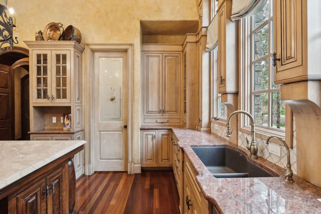 128 Woodward Hills Pl, Brentwood, TN 37027