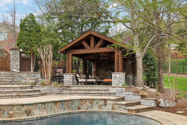 128 Woodward Hills Pl, Brentwood, TN 37027