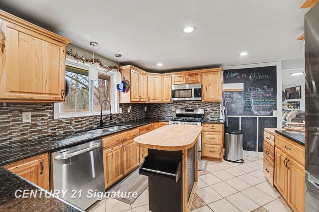 611 Sandow Road, Midland, MI 48640