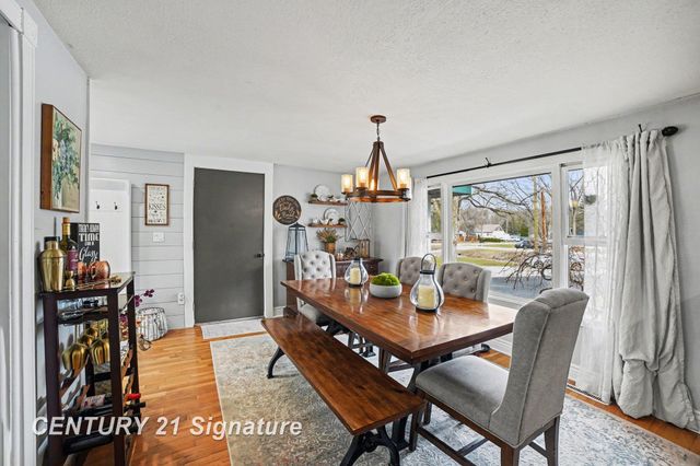 611 Sandow Road, Midland, MI 48640