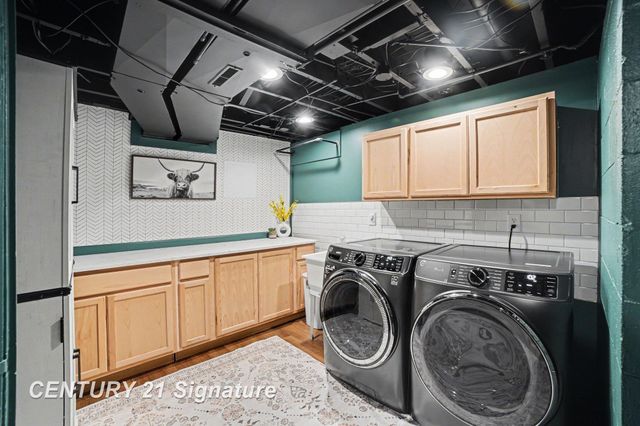 611 Sandow Road, Midland, MI 48640