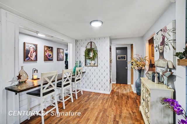 611 Sandow Road, Midland, MI 48640