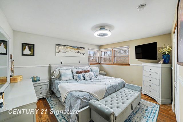 611 Sandow Road, Midland, MI 48640