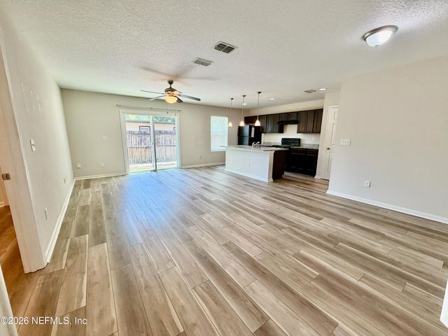 10120 PONTIAC Drive, Jacksonville, FL 32225