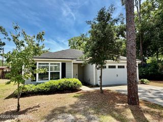 10120 PONTIAC Drive, Jacksonville, FL 32225