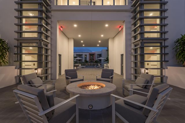 111 SE 1st Avenue 310, Delray Beach, FL 33444