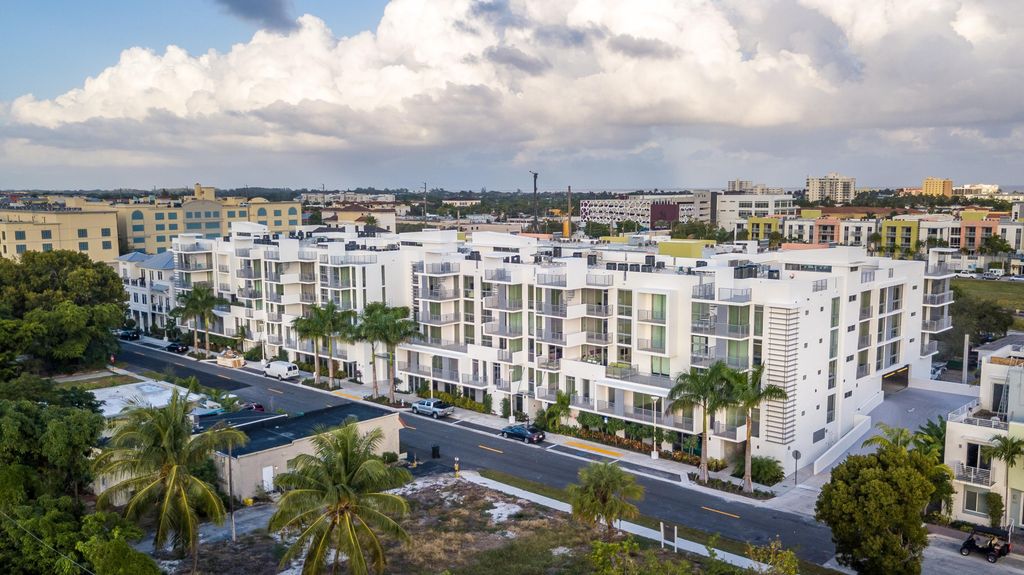 111 SE 1st Avenue 310, Delray Beach, FL 33444