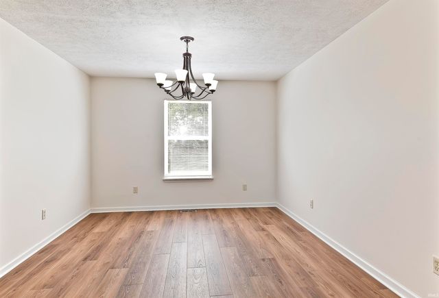 2784 N Andy Way, Bloomington, IN 47404