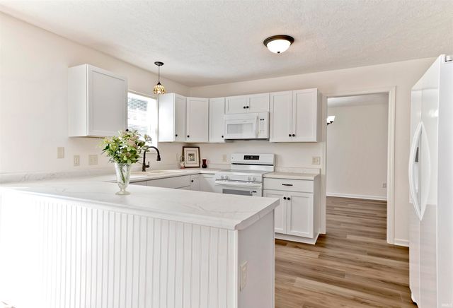 2784 N Andy Way, Bloomington, IN 47404