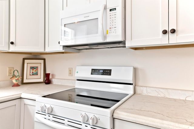 2784 N Andy Way, Bloomington, IN 47404