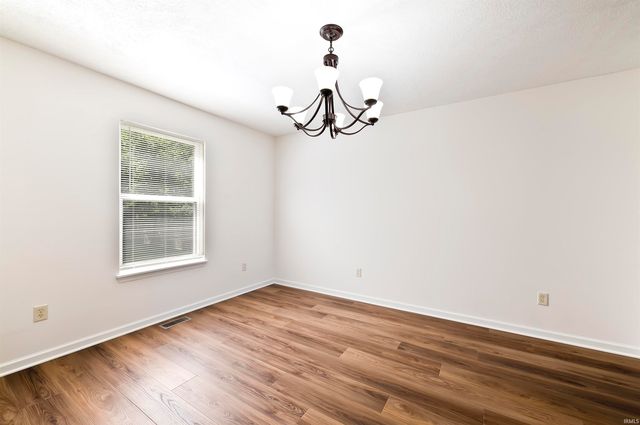 2784 N Andy Way, Bloomington, IN 47404