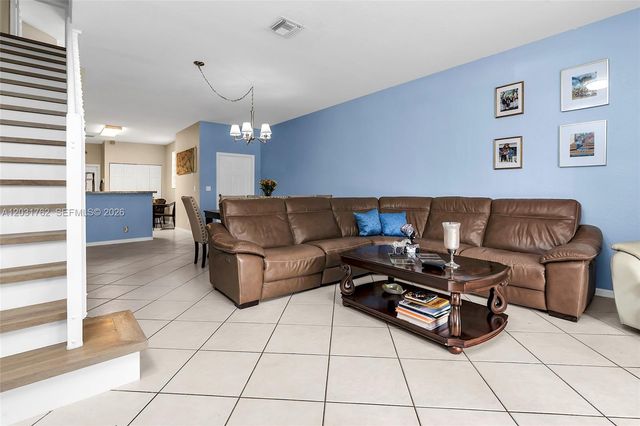 3892 Tree Top Drive, Weston, FL 33332
