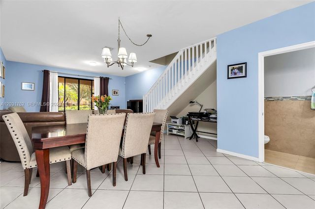 3892 Tree Top Drive, Weston, FL 33332