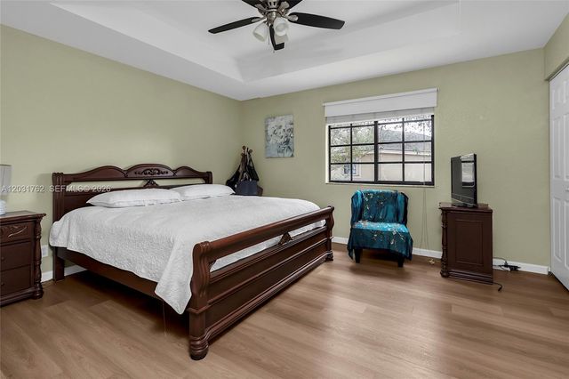 3892 Tree Top Drive, Weston, FL 33332