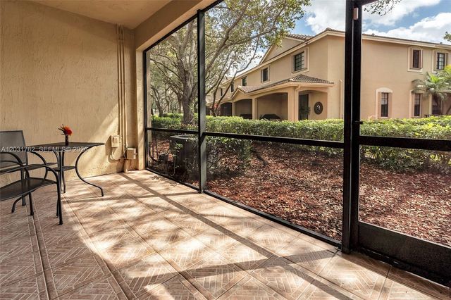 3892 Tree Top Drive, Weston, FL 33332