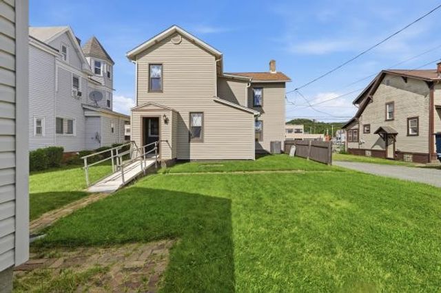 420 Virginia Avenue, Beaver, PA 15074