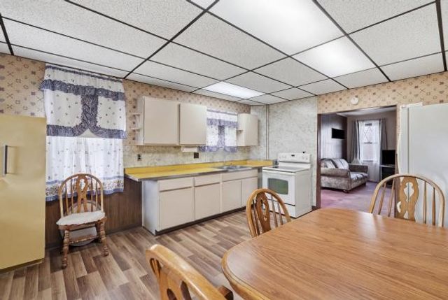 420 Virginia Avenue, Beaver, PA 15074