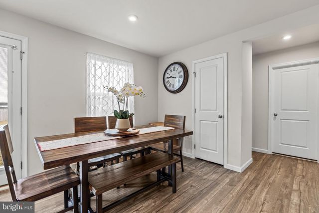 121 SWITCHGRASS CT, Bunker Hill, WV 25413