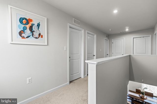 121 SWITCHGRASS CT, Bunker Hill, WV 25413