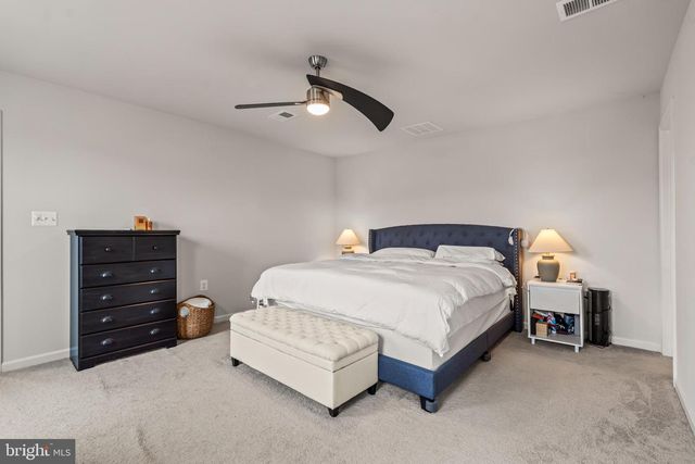 121 SWITCHGRASS CT, Bunker Hill, WV 25413