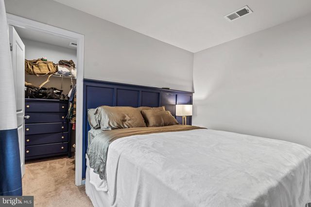 121 SWITCHGRASS CT, Bunker Hill, WV 25413