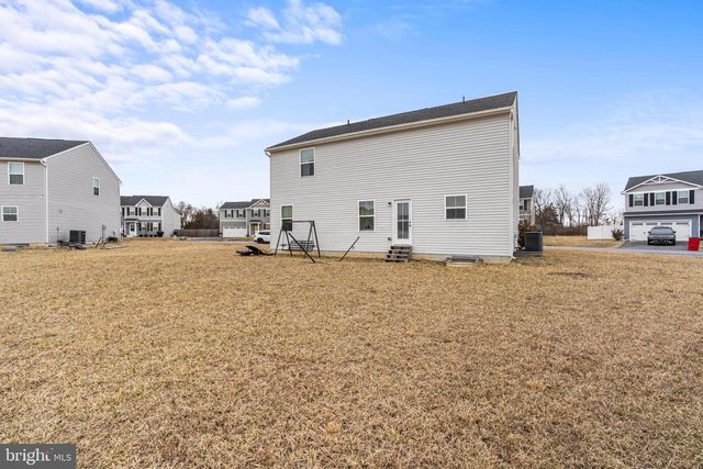 121 SWITCHGRASS CT, Bunker Hill, WV 25413