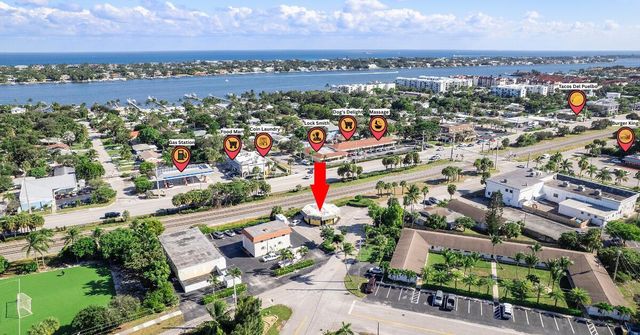 888 E Coast Avenue, Lantana, FL 33462