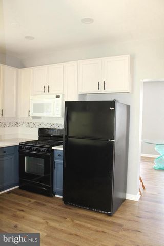 80 MENLENA CIR, Hanover, PA 17331