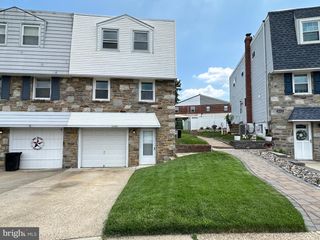 11125 KIRBY DR, Philadelphia, PA 19154