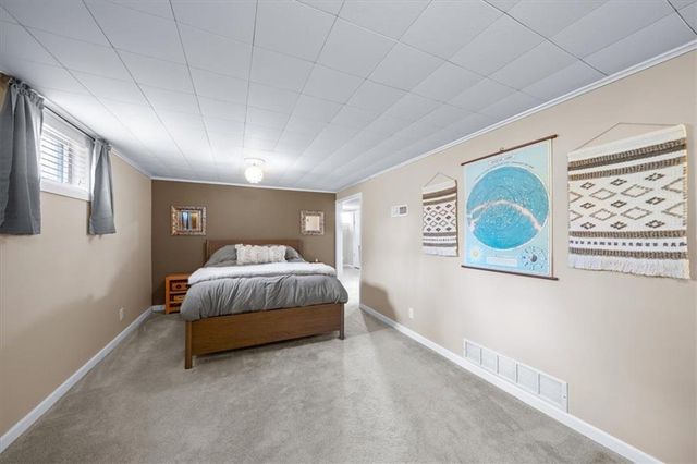 6940 MACKEY Street, Overland Park, KS 66204