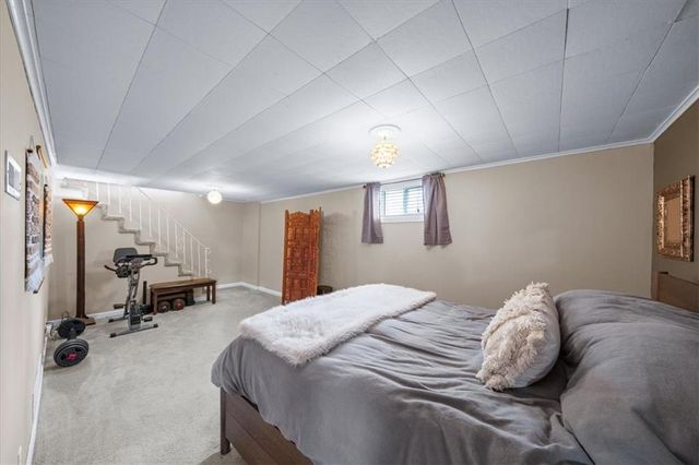 6940 MACKEY Street, Overland Park, KS 66204