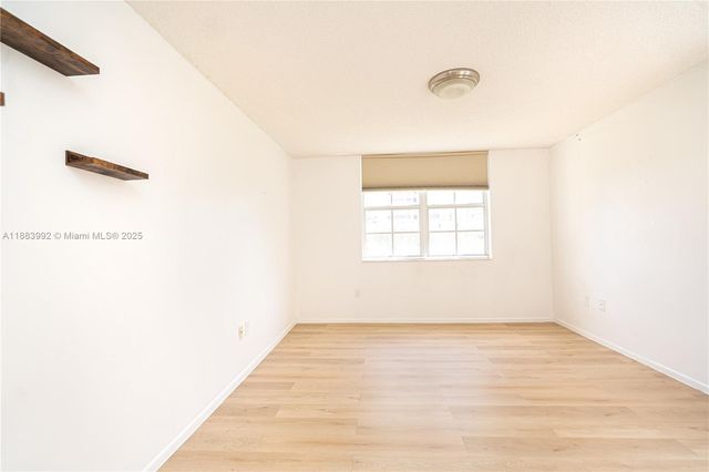 19601 E Country Club Dr 7308, Aventura, FL 33180