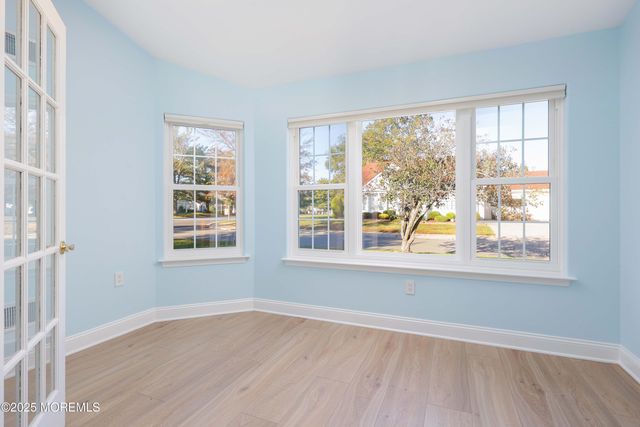 1107B Buckingham Drive, Manchester, NJ 08759