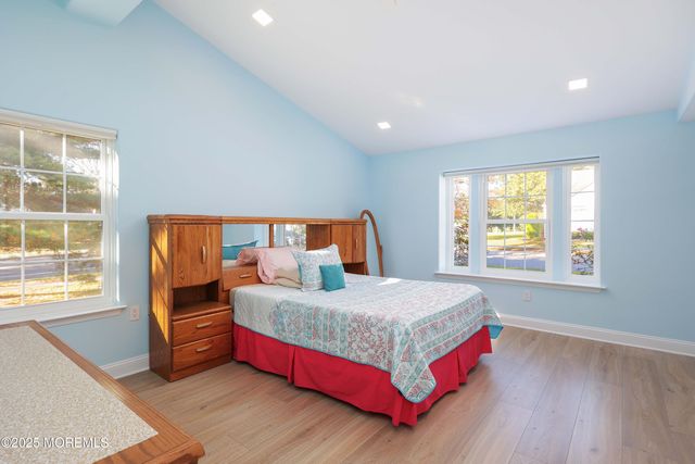 1107B Buckingham Drive, Manchester, NJ 08759