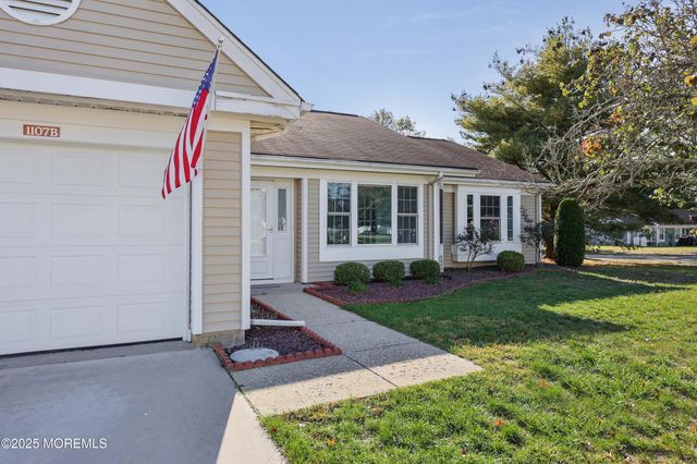 1107B Buckingham Drive, Manchester, NJ 08759