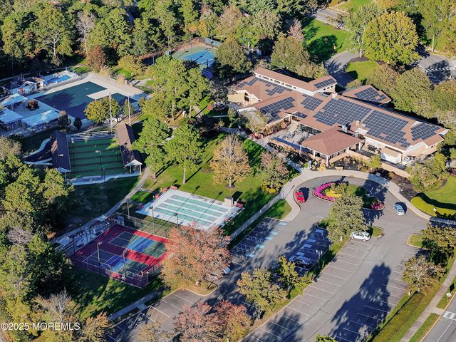 1107B Buckingham Drive, Manchester, NJ 08759