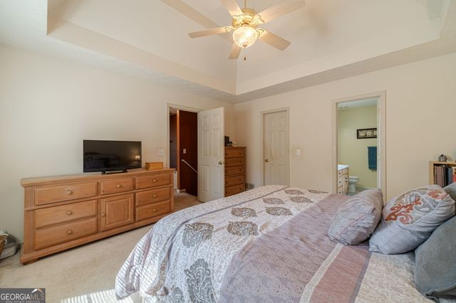 962 Cove Lake Court, Lawrenceville, GA 30045