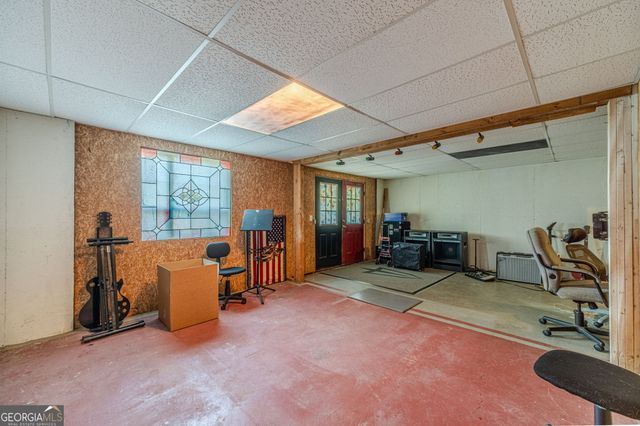 962 Cove Lake Court, Lawrenceville, GA 30045